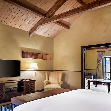 Palacio Del Carmen, Autograph Collection 5*