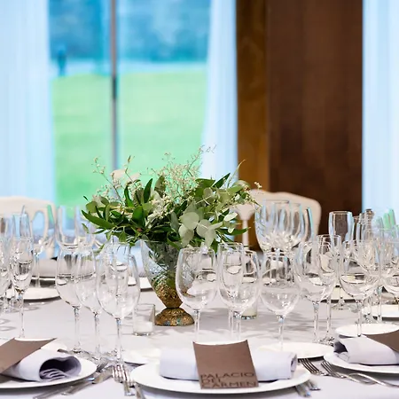 Palacio Del Carmen, Autograph Collection ホテル