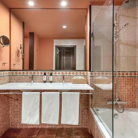 Palacio Del Carmen, Autograph Collection 5*